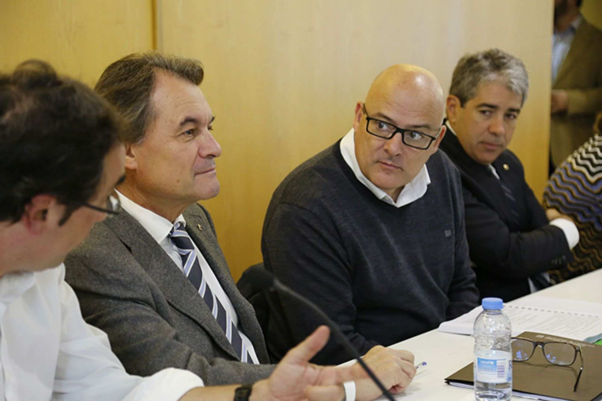 CDC da un paso más y reclama a Unió la deuda de 1,8 millones de euros