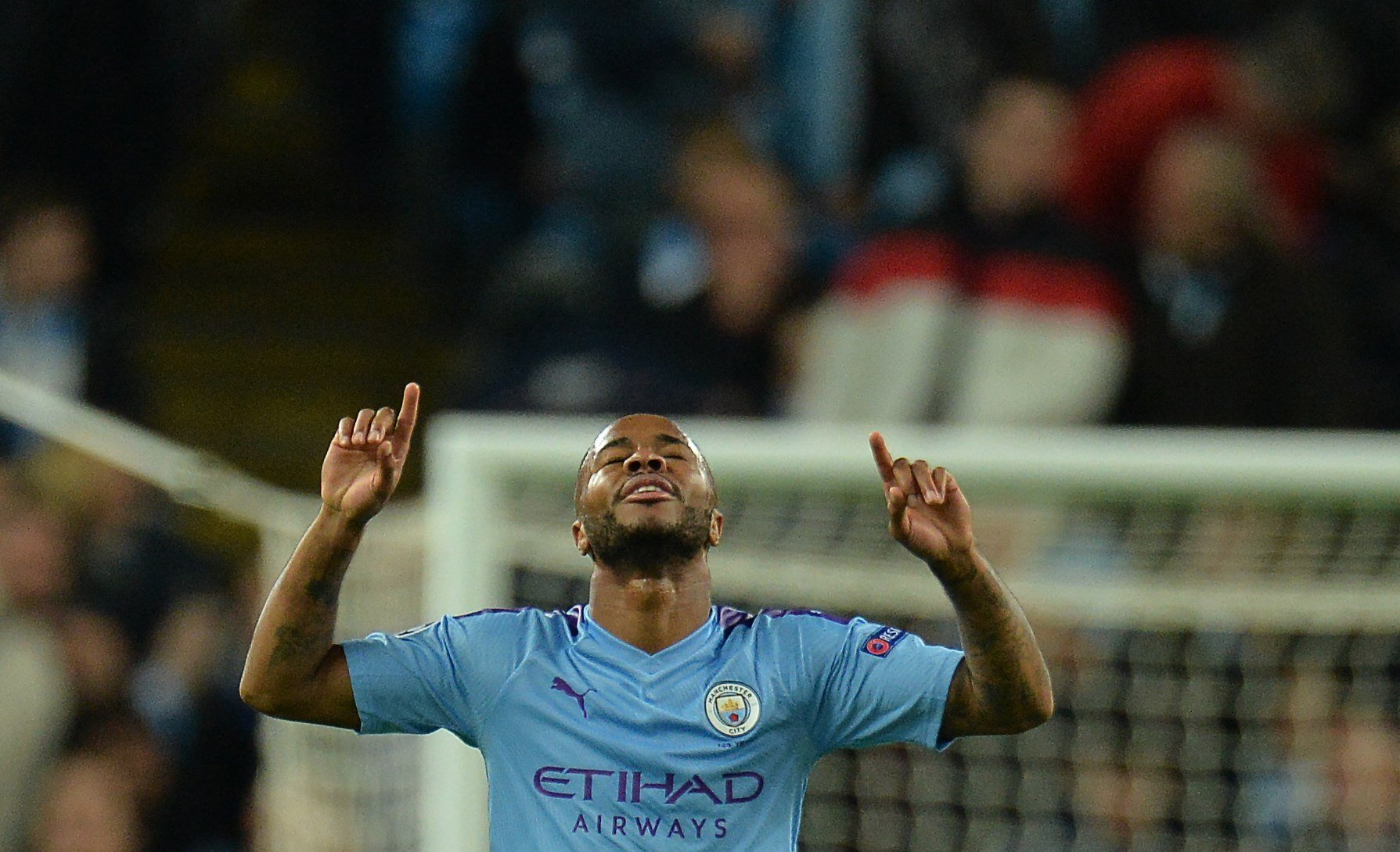 Sterling i Agüero animen la golejada del City a l'Atalanta (5-1)