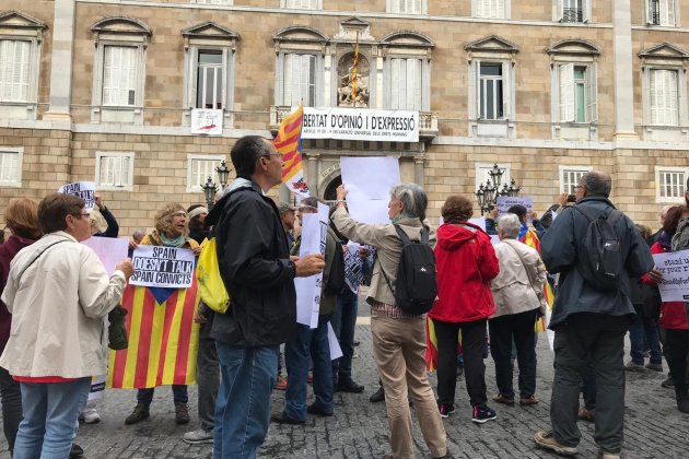 plaça sant jaume manifestació   Carlota Camps