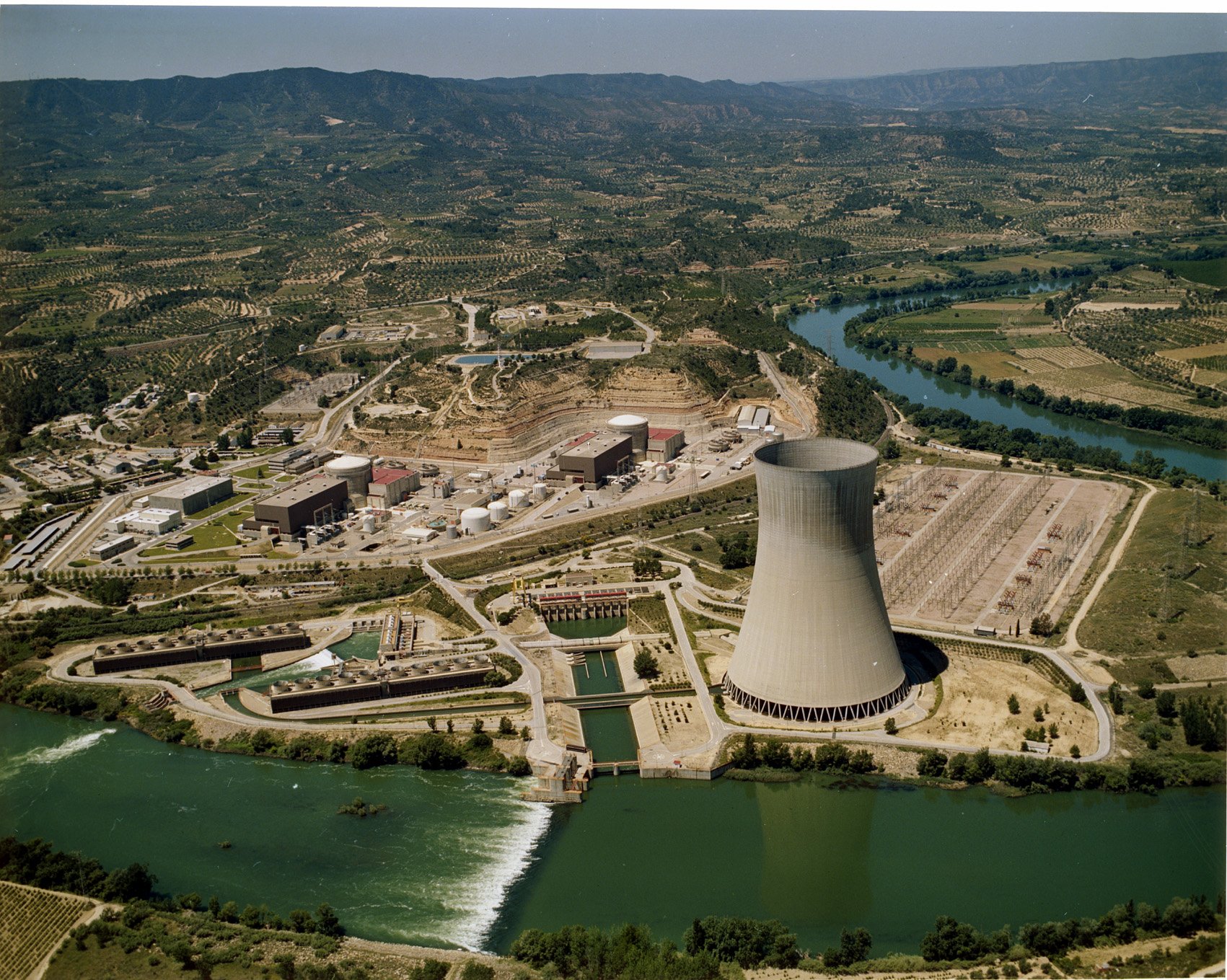 Las centrales nucleares y su papel clave