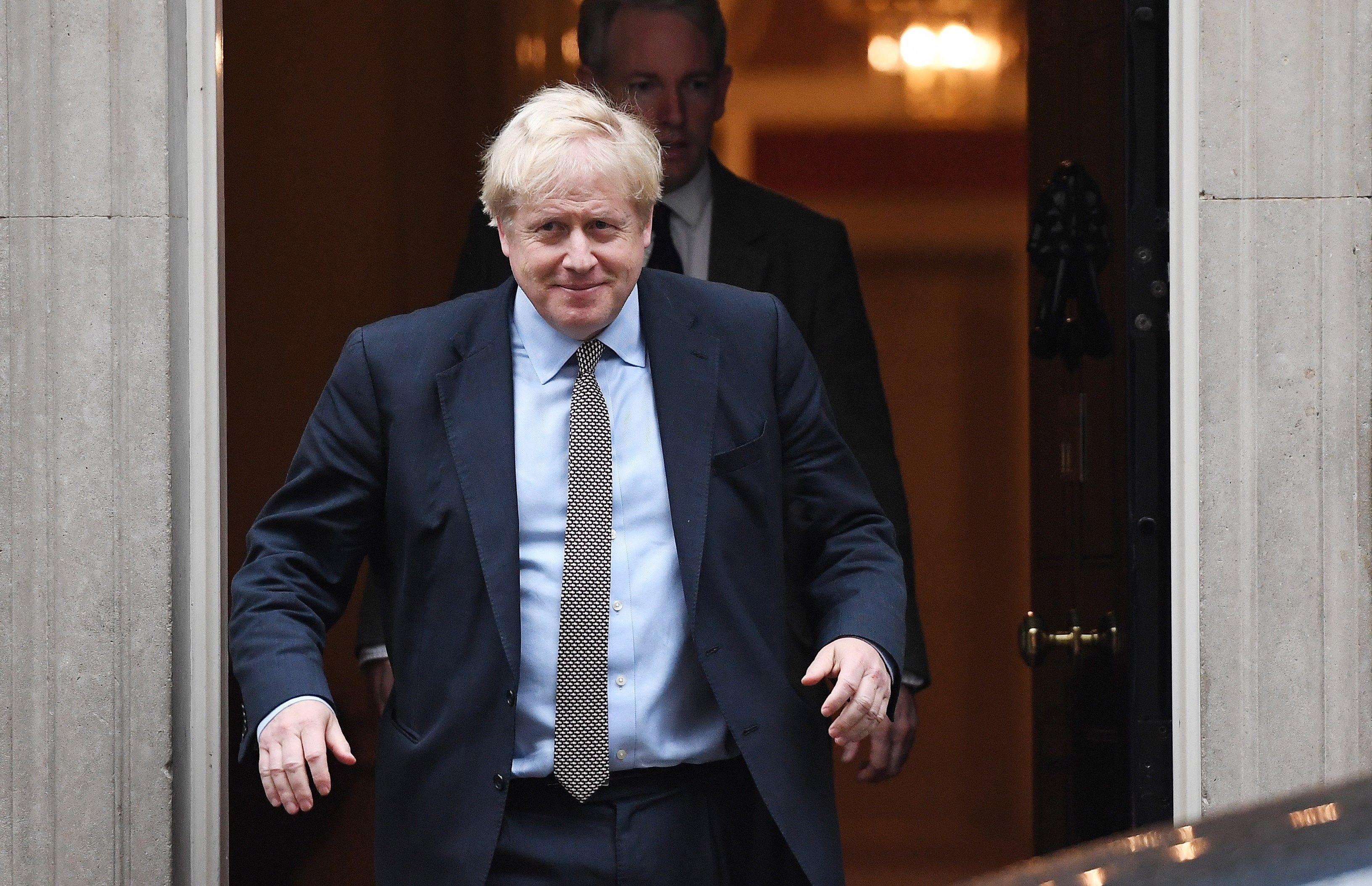 Eleccions al Regne Unit: Johnson arrasa, Corbyn s'ensorra i l'SNP es dispara