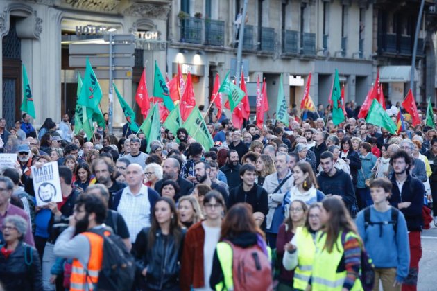ELNACIONAL mani carrer pelai repressio - sergi alcazar