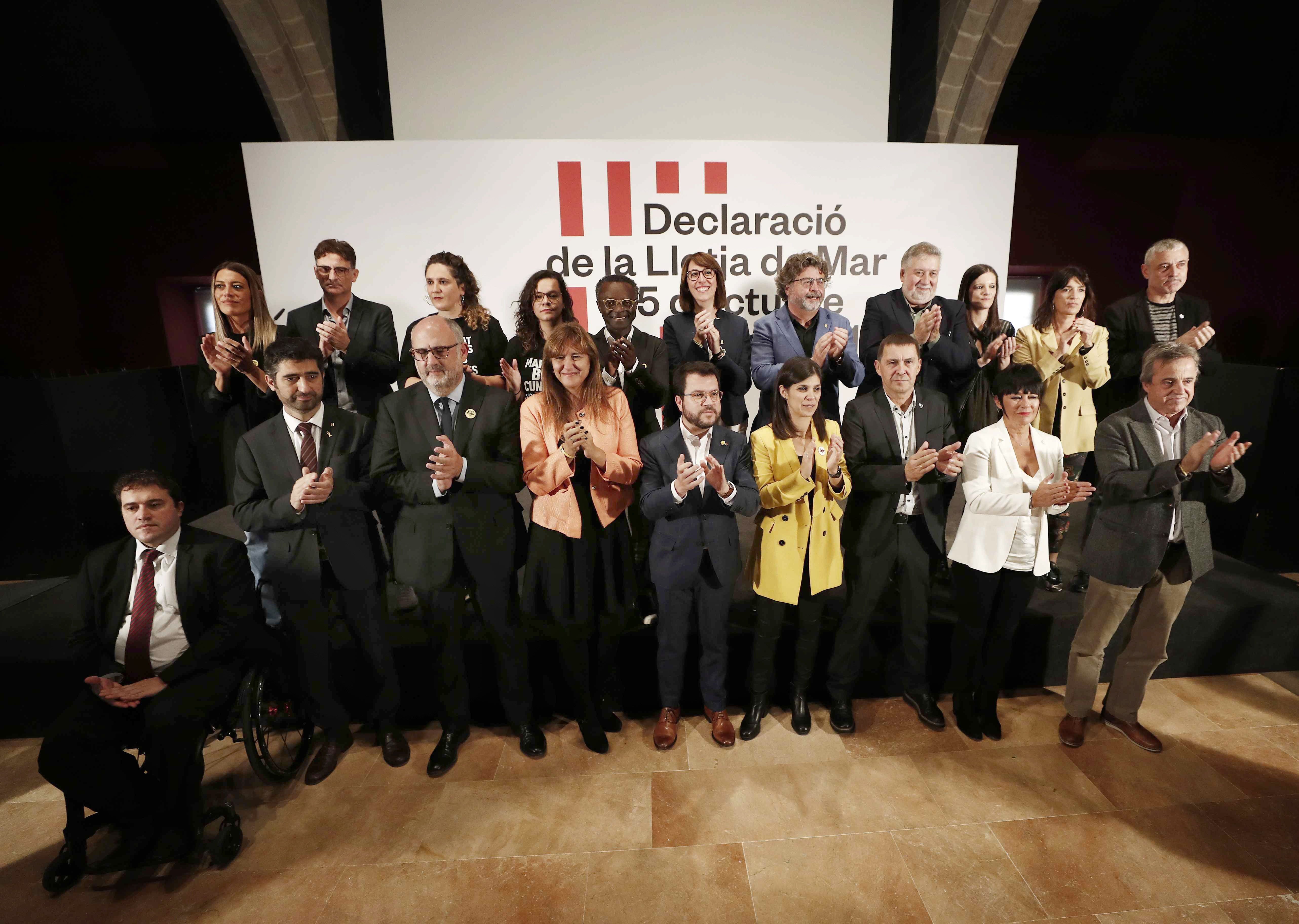 Aliança de partits sobiranistes estatals per forçar el diàleg i la mediació internacional