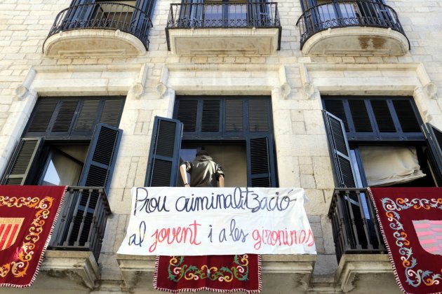 ocupacio ajuntament girona cdr - acn ocupacio ajuntament girona cdr - acn