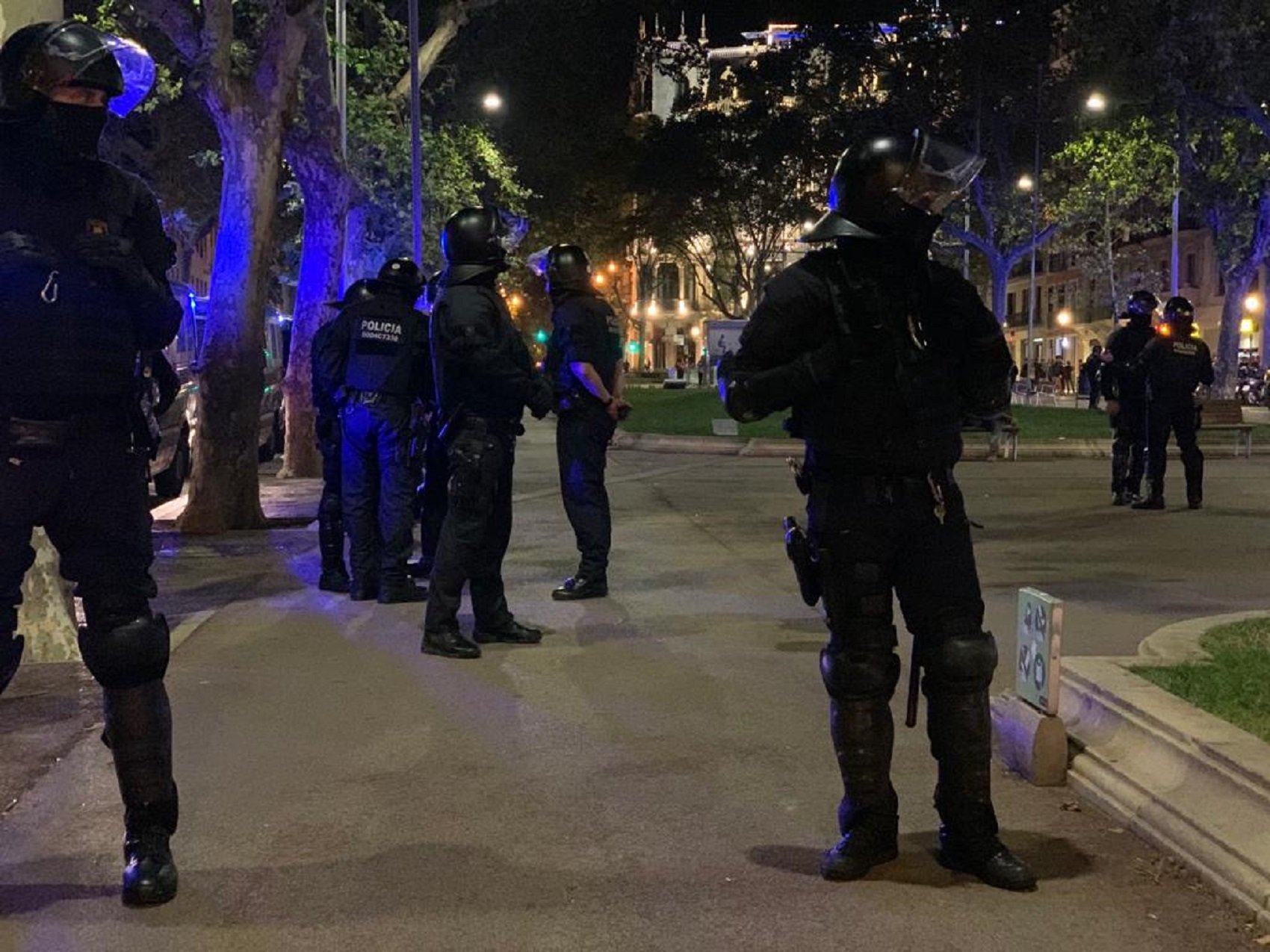Els Mossos controlen el centre de Barcelona