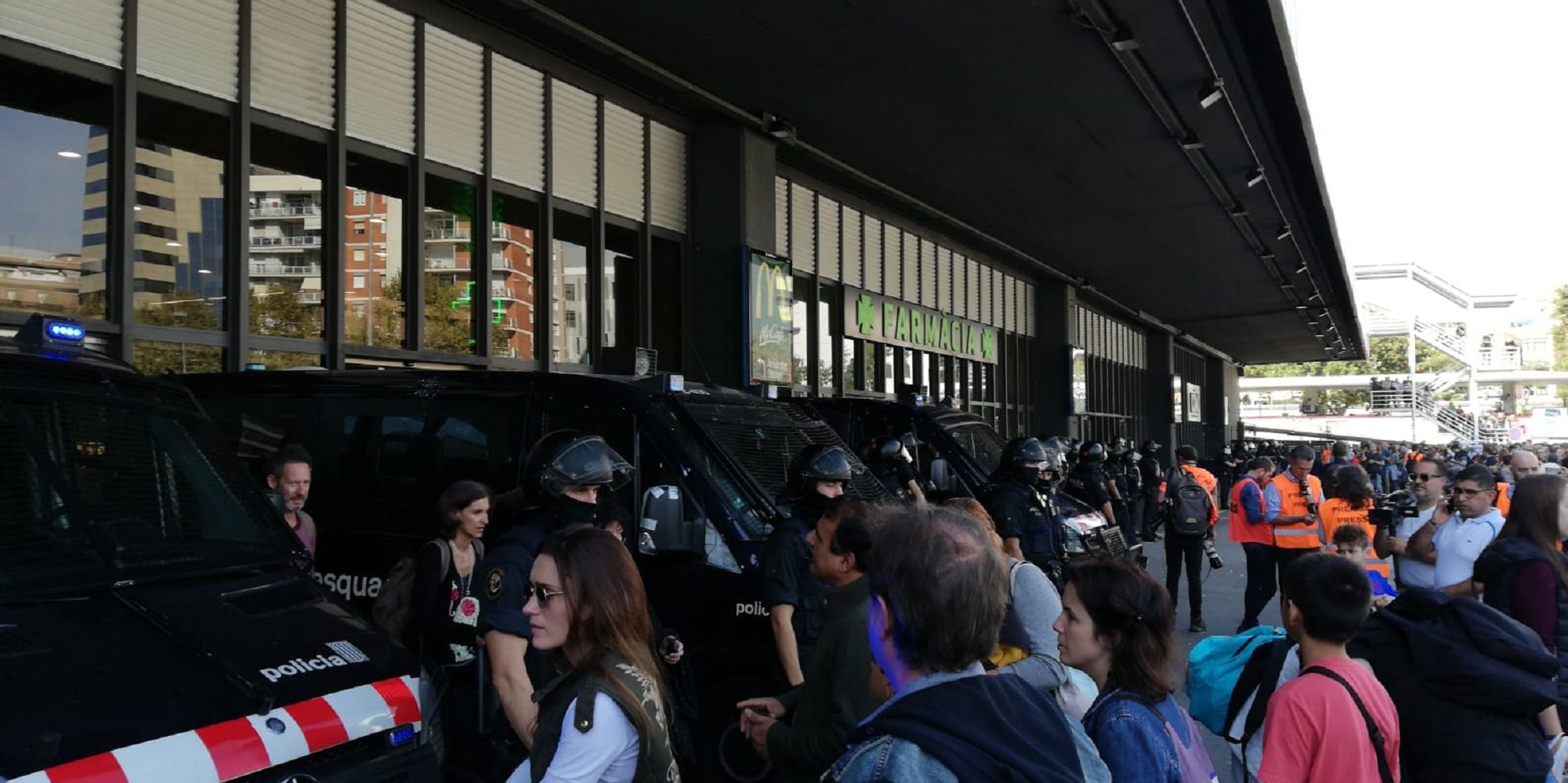 Els CDR convoquen a "encerclar Sants" aquesta tarda