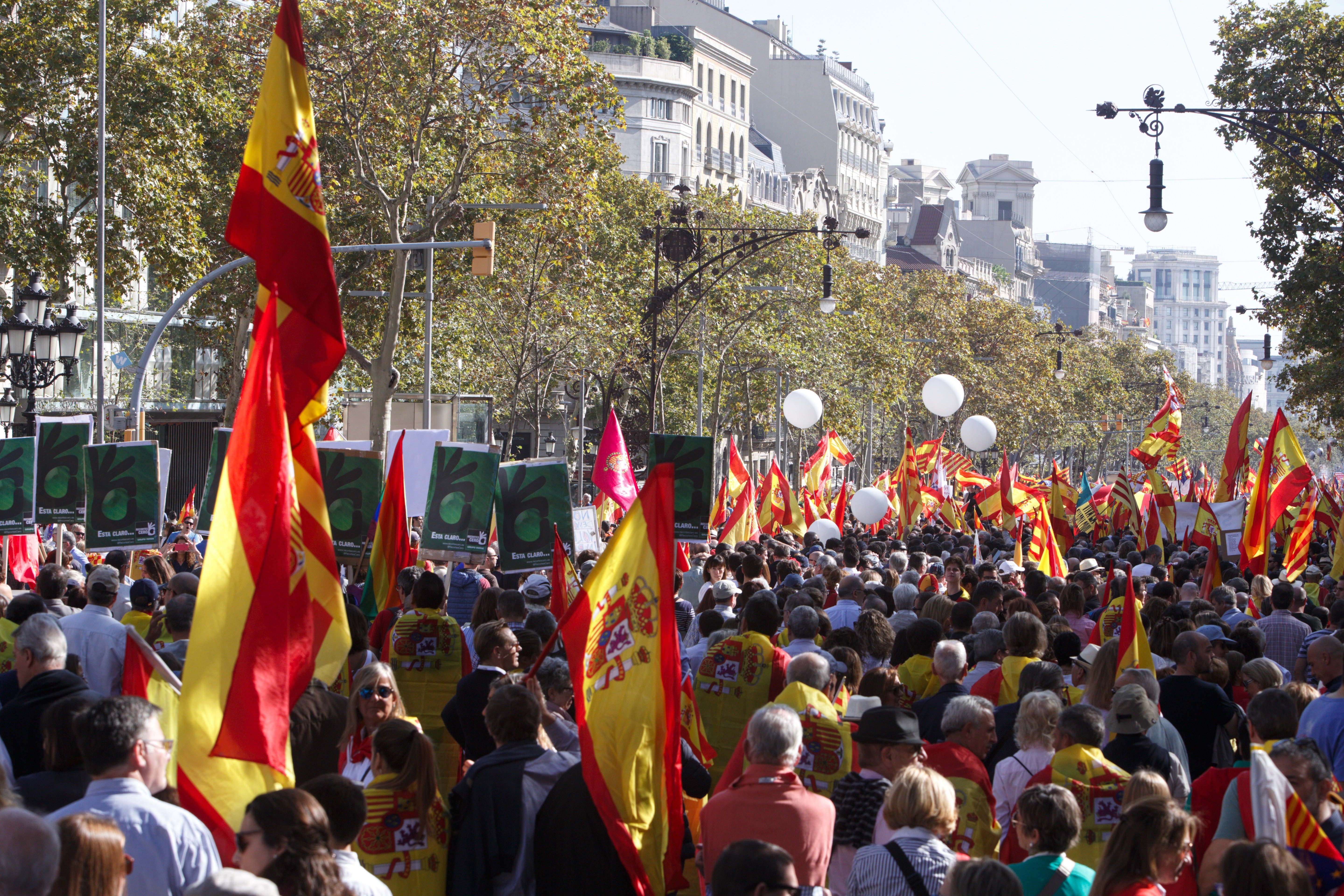 VÍDEO | Gritos contra TV3 a la manifestación españolista
