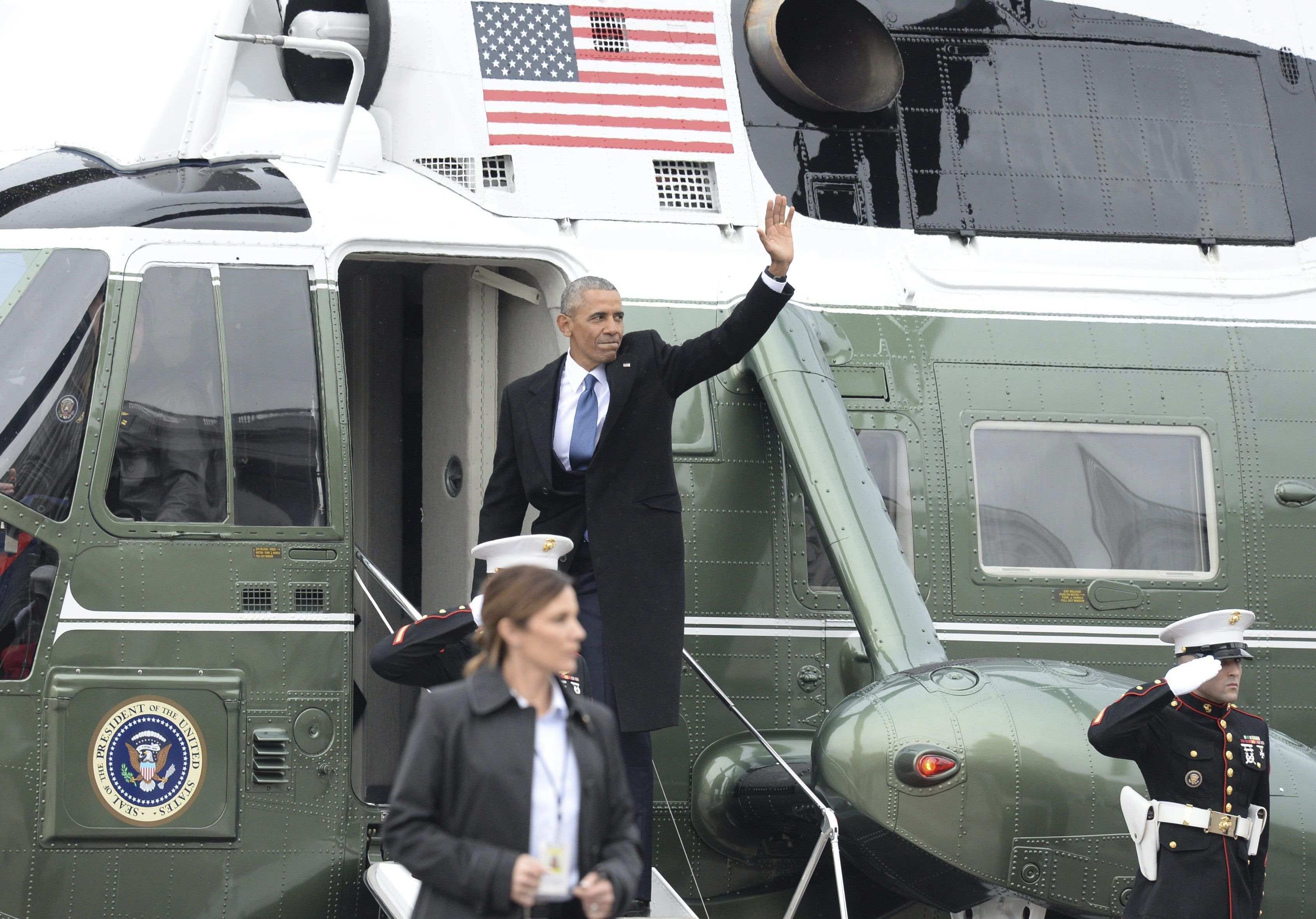 Obama dice el último adiós: "Ha sido el privilegio de mi vida"