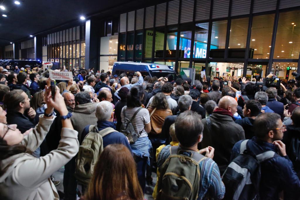 ¿Crees que las protestas contra la sentencia se tienen que mantener?