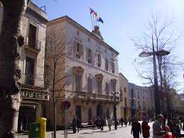 El ple de Mataró aprova donar suport a l'1-O tot i l'oposició de l'alcalde
