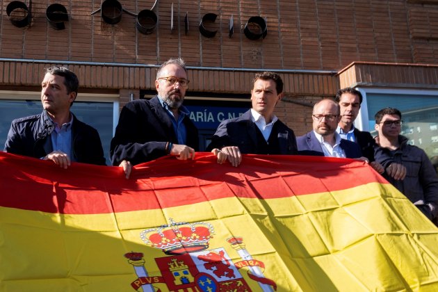 girauta bandera efe