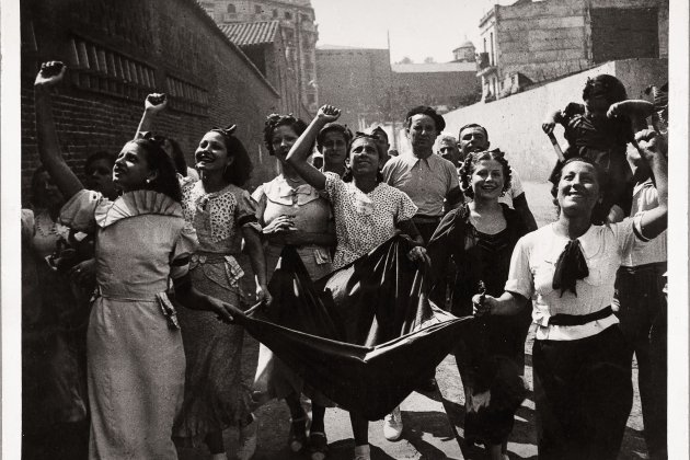 perez de rozas y col lecta para las victimes del fascismo y 23 d agosto del 1936 archivo fotografic de barcelona ajuntame