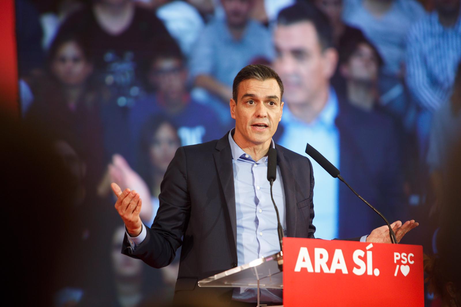 Sánchez apuja el to: equipara "l'independentisme més recalcitrant" amb "la ultradreta"