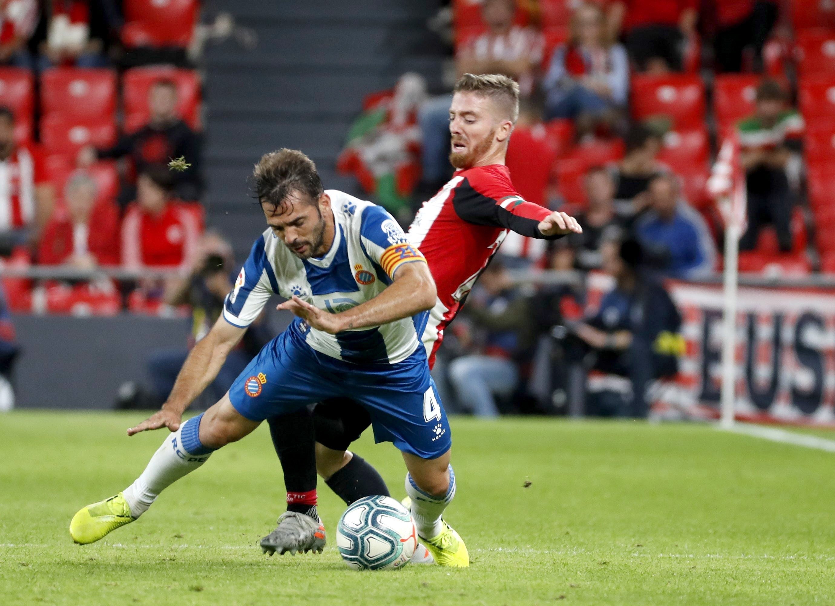Sanitat autoritza que els futbolistes se sotmetin als tests de coronavirus