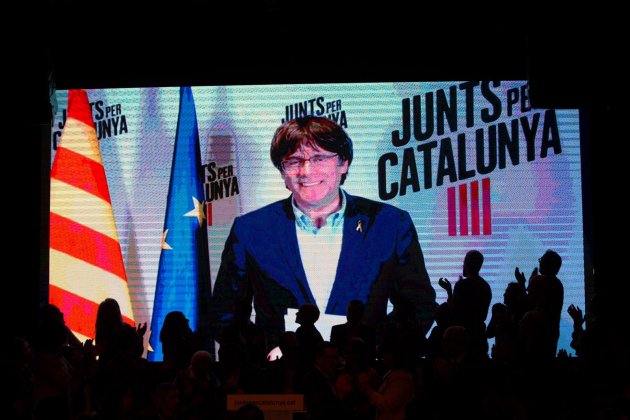 EL NACIONAL carles puigdemont acte inici campanya jxcat - mireia comas