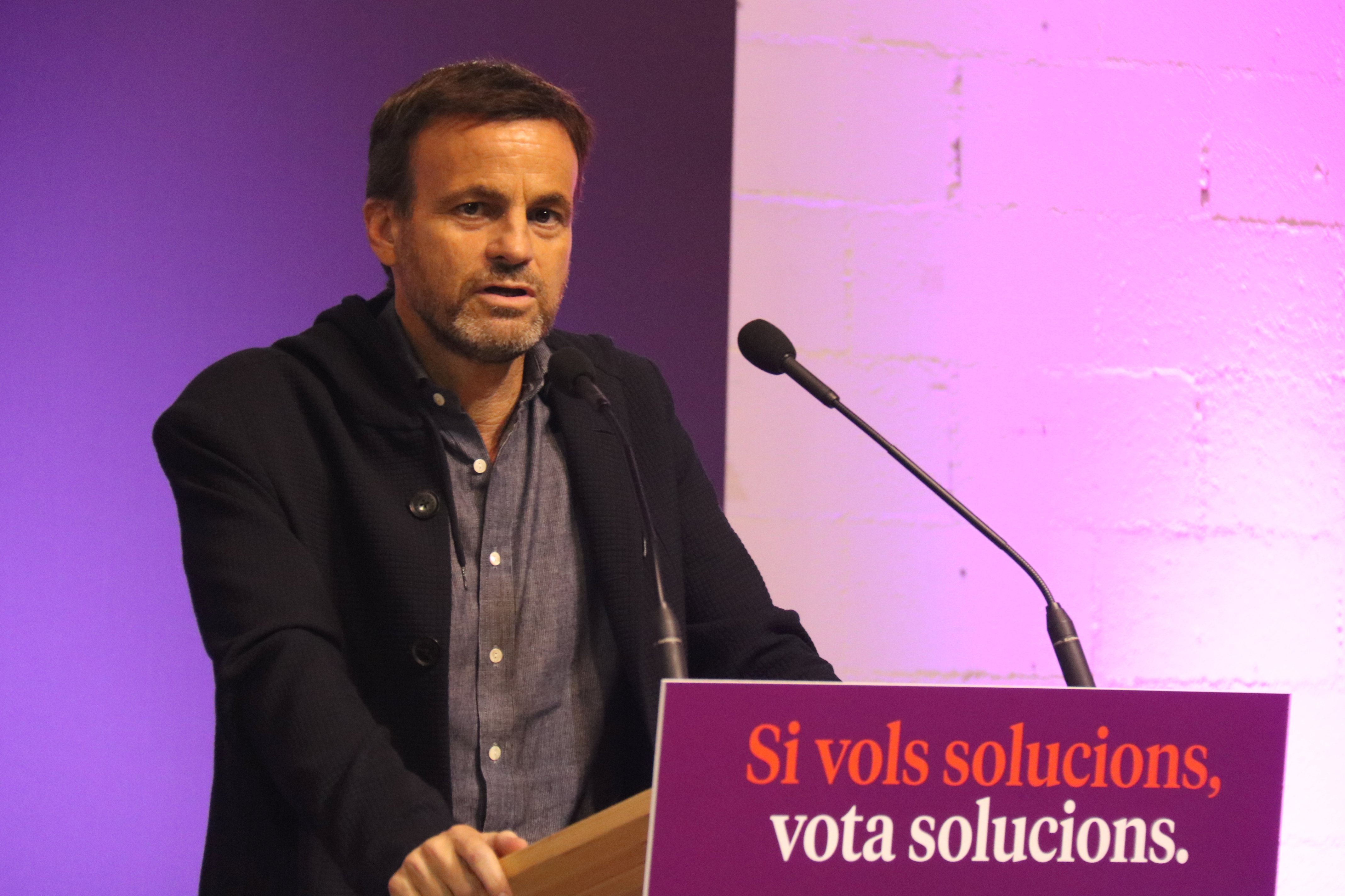 Els comuns acusen el PSOE de seguir amb l'immobilisme del PP