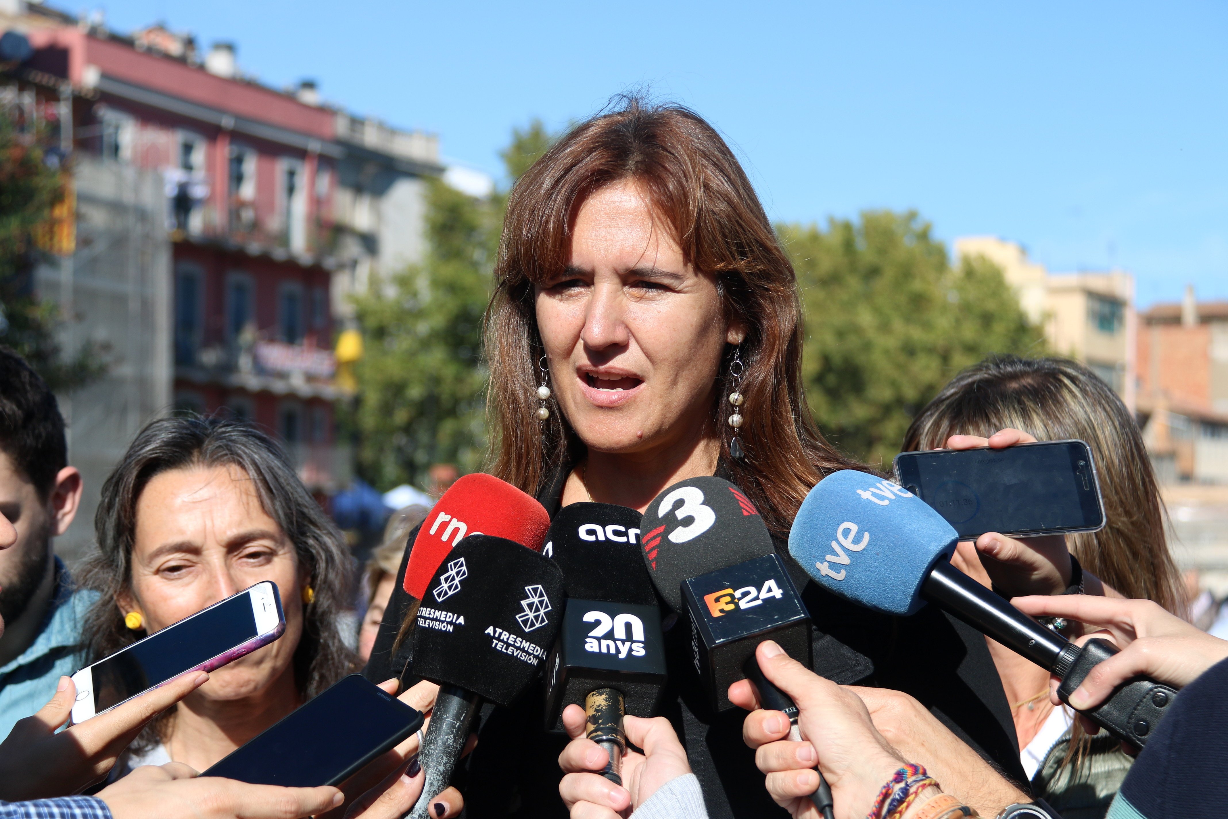 Borràs tilda de partidista la Junta Electoral por permitir el acto del Rey en Barcelona