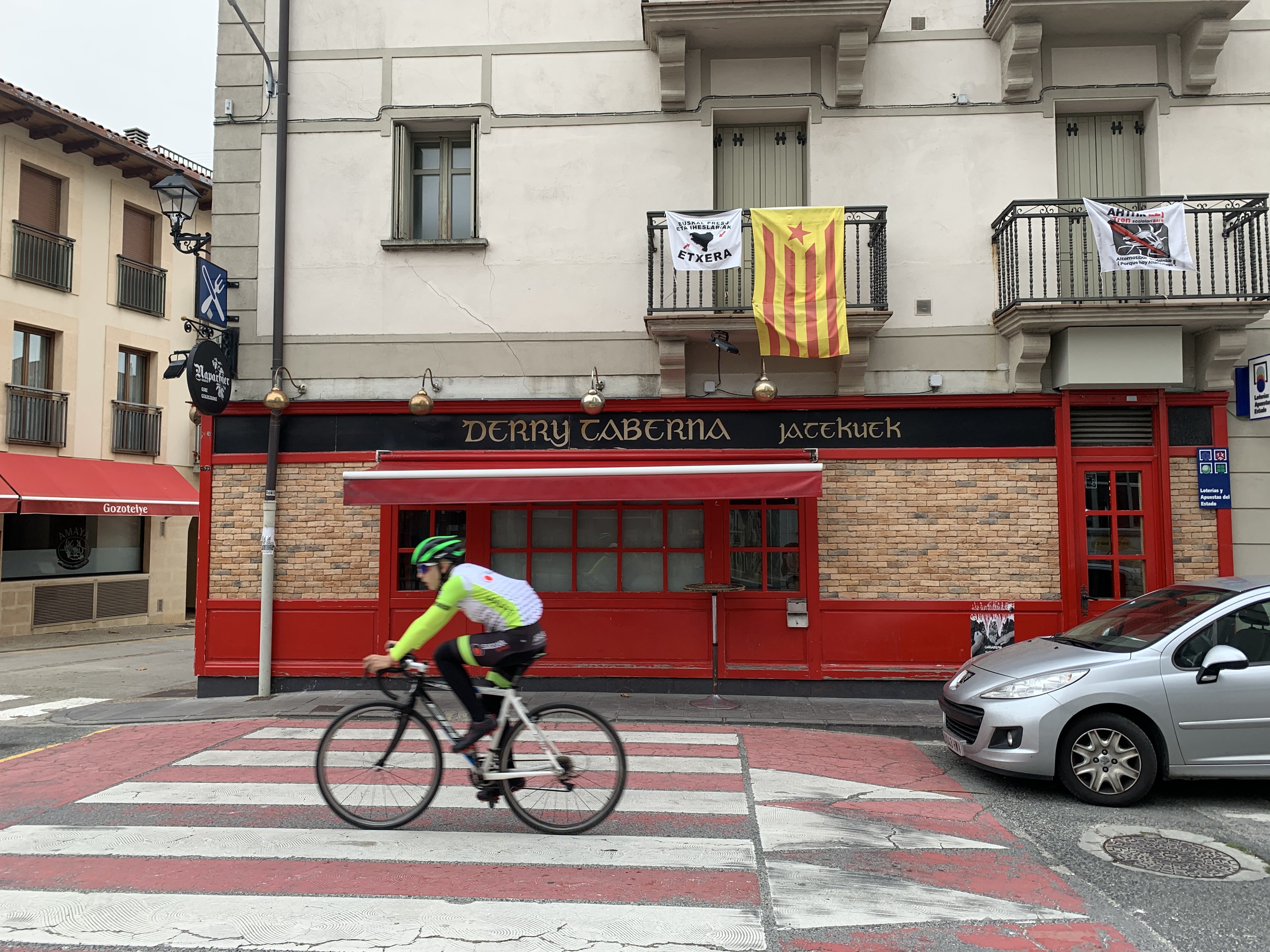 Viaje a Euskal Herria: "Lo que hace el Estado en Catalunya ya lo vimos aquí"