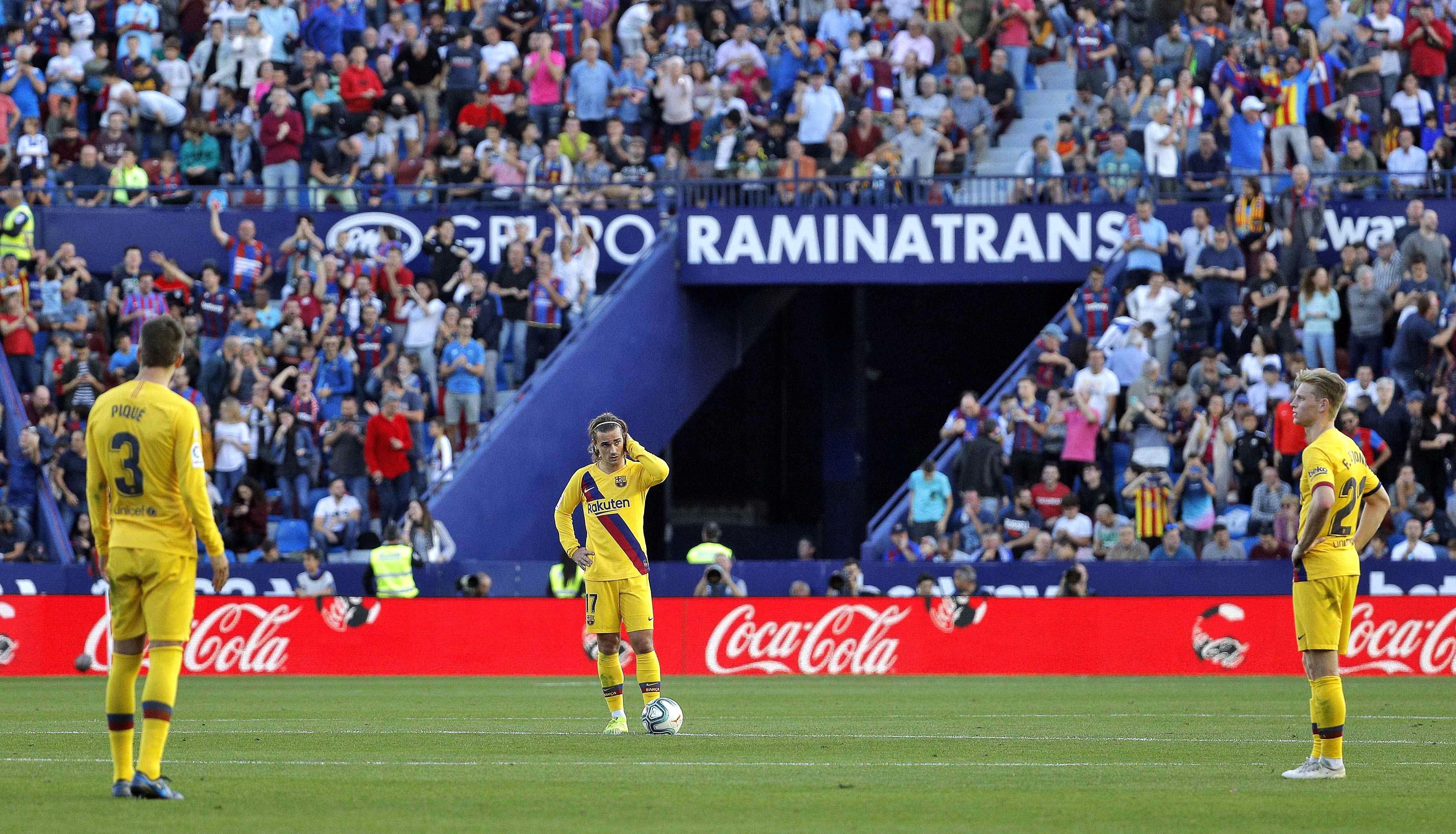 Castaña del Barça en el campo del Levante (3-1)