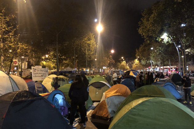 acampada plaça universitat Twitter Iñarritu