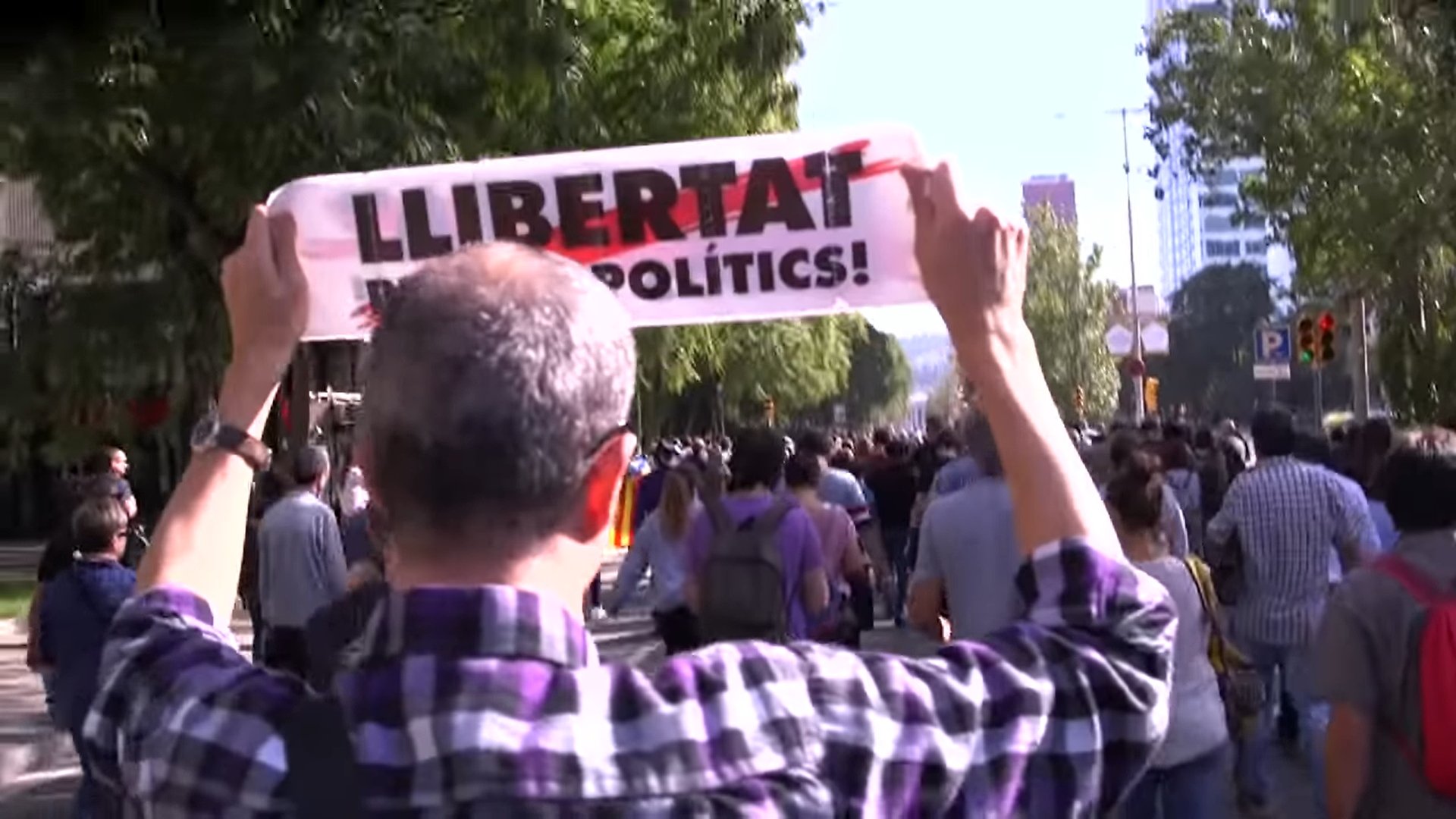 El videorreportaje sobre el Pícnic per la República realizado por unos activistas ingleses