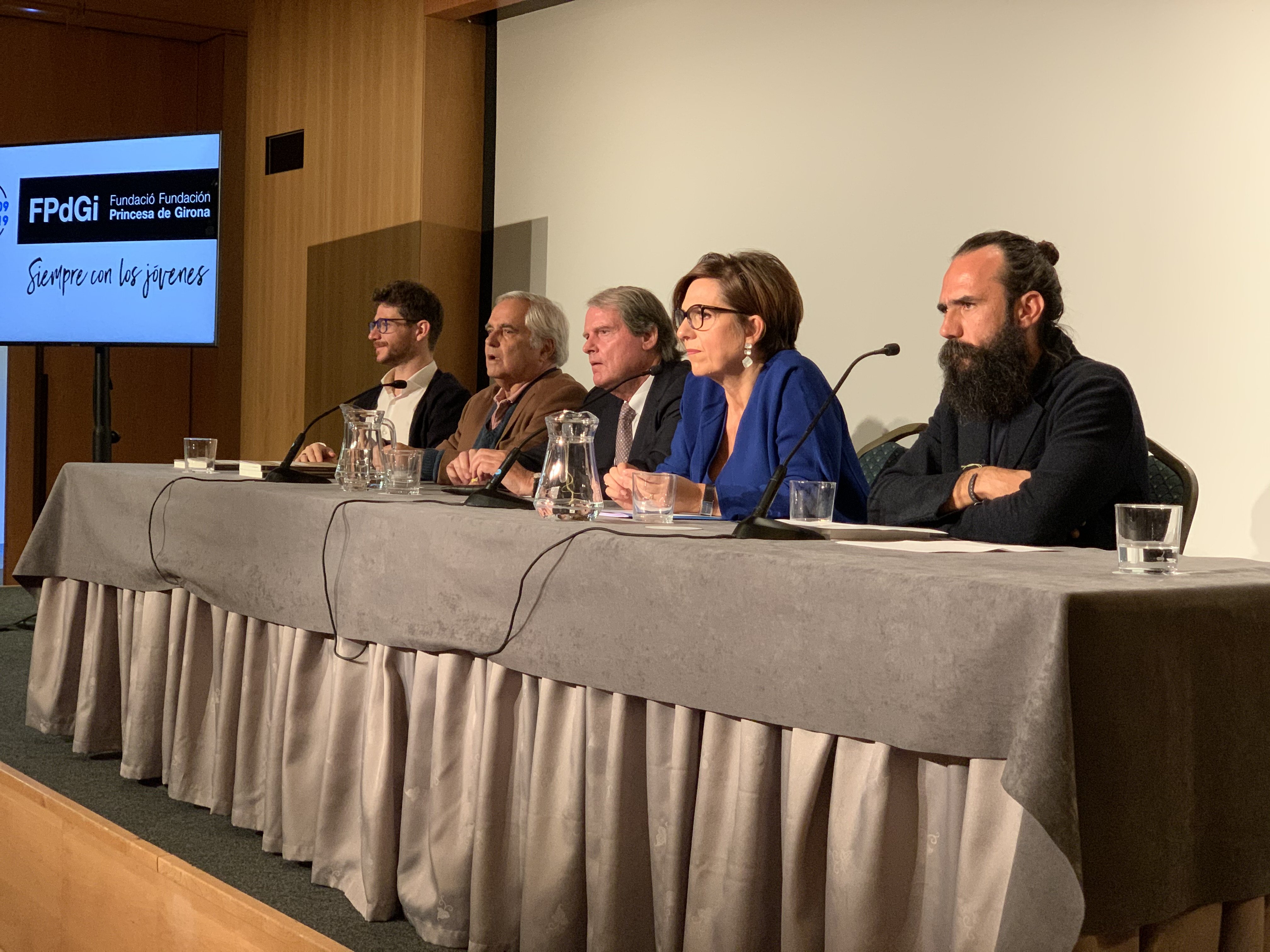 La Fundació Princesa de Girona admet preocupació per la situació en què es fa l'acte amb el Rei