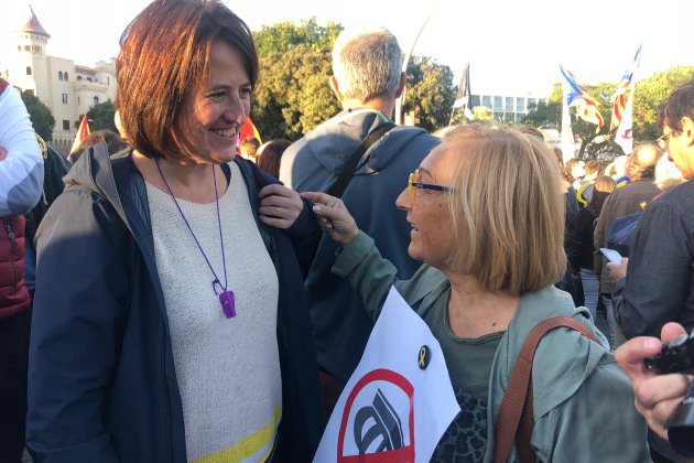 elisenda paluzie manifestacio rei felip vi diagonal - marina fernandez