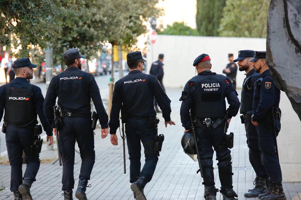 Interior activa el dispositivo de seguridad electoral mayor de la historia y blinda Catalunya