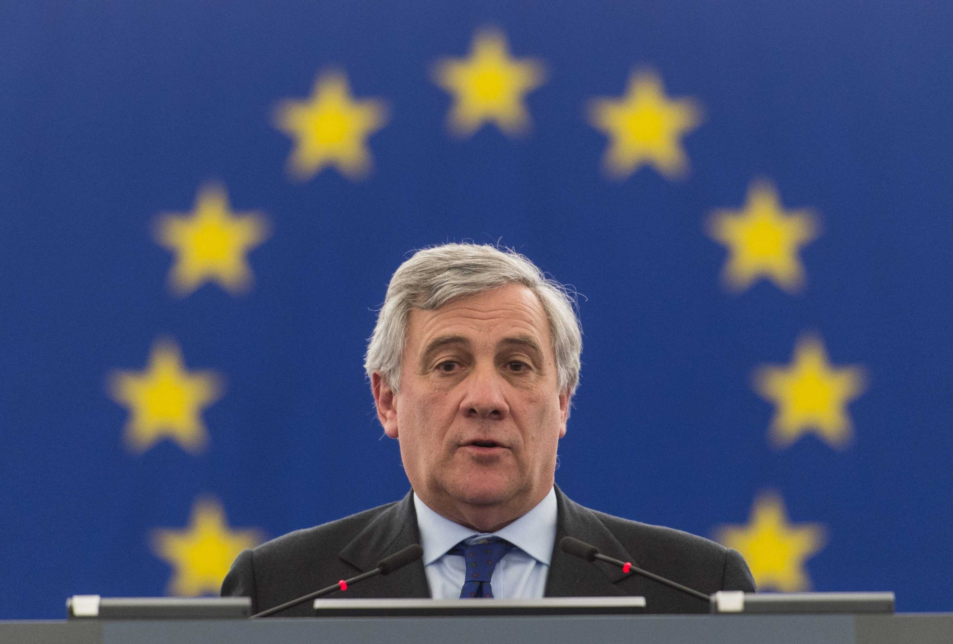 El presidente del Parlamento Europeo 'contraprograma' el acto de Puigdemont
