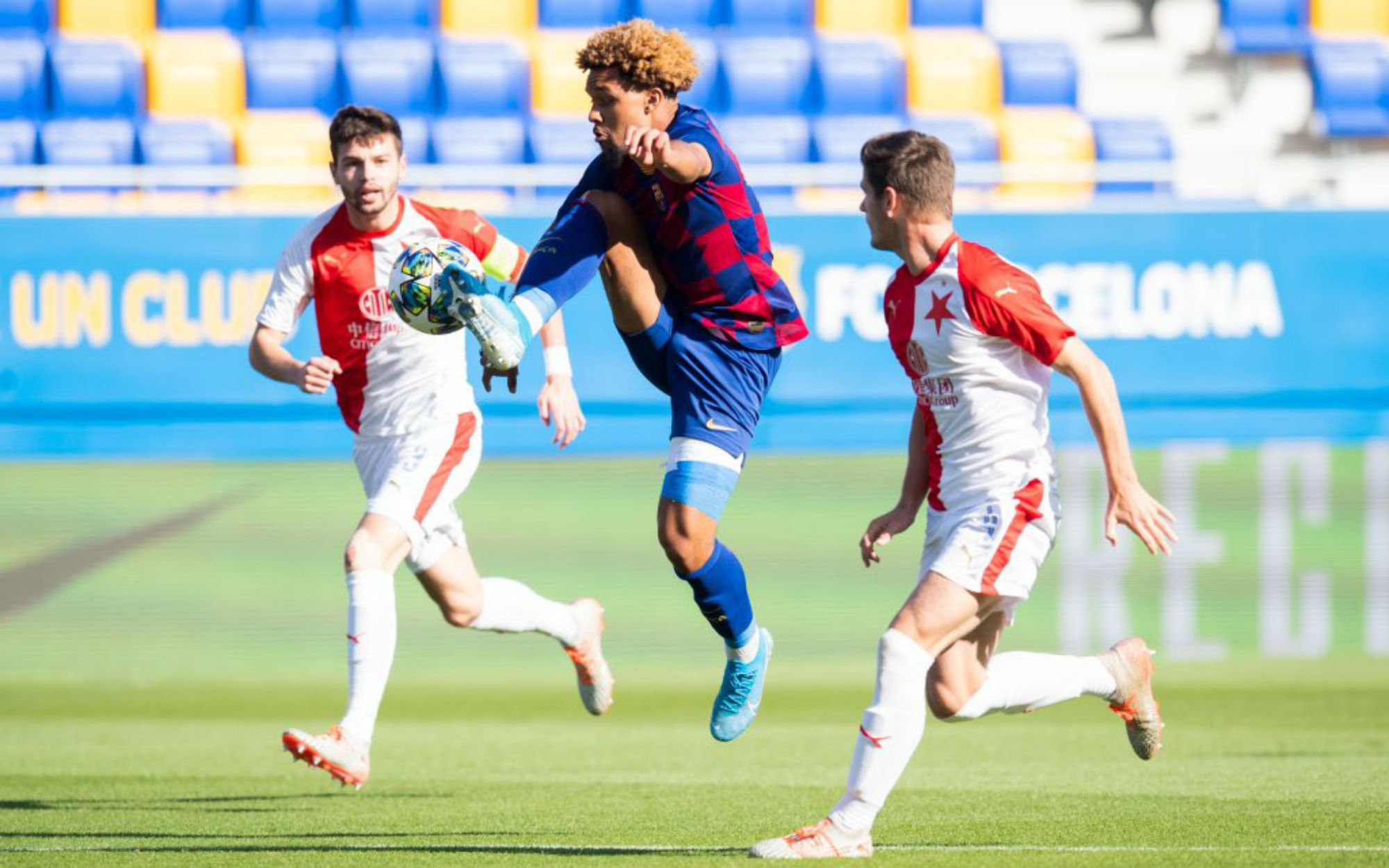 El Barça perd contra l'Slavia i es complica la vida a la Youth League (2-3)