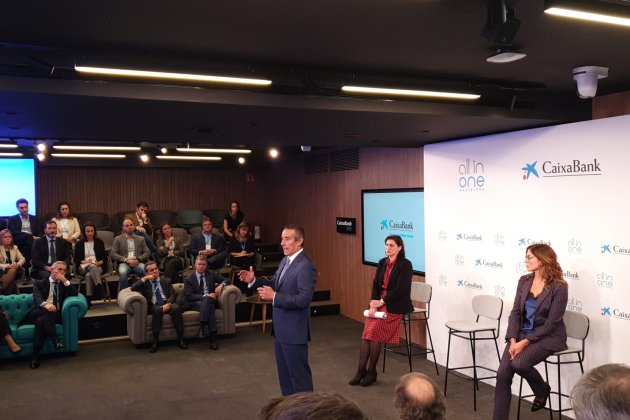caixabank all in one - carlota serra caixabank all in one - carlota serra