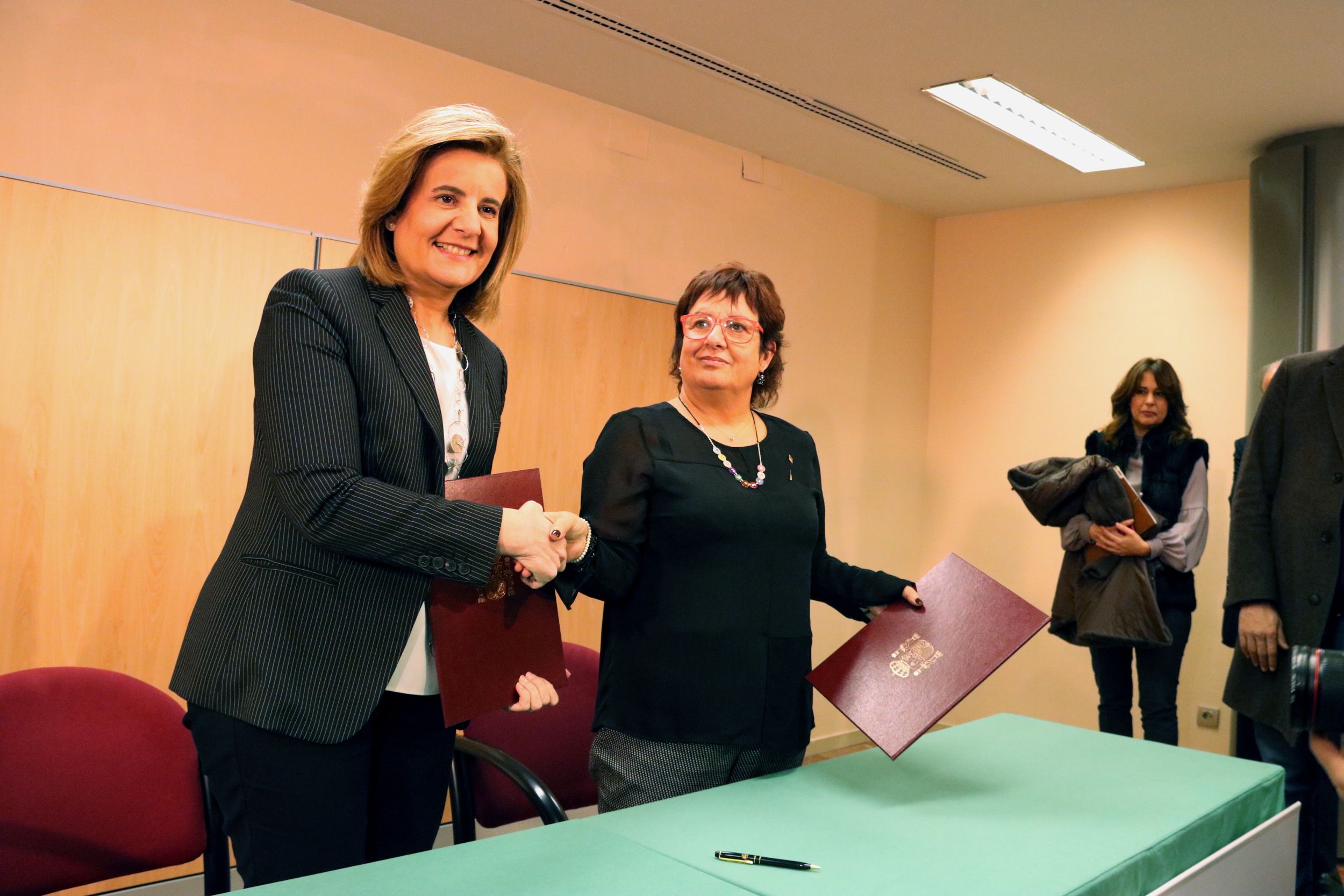 Govern y Estado colaboran en la lucha contra el fraude