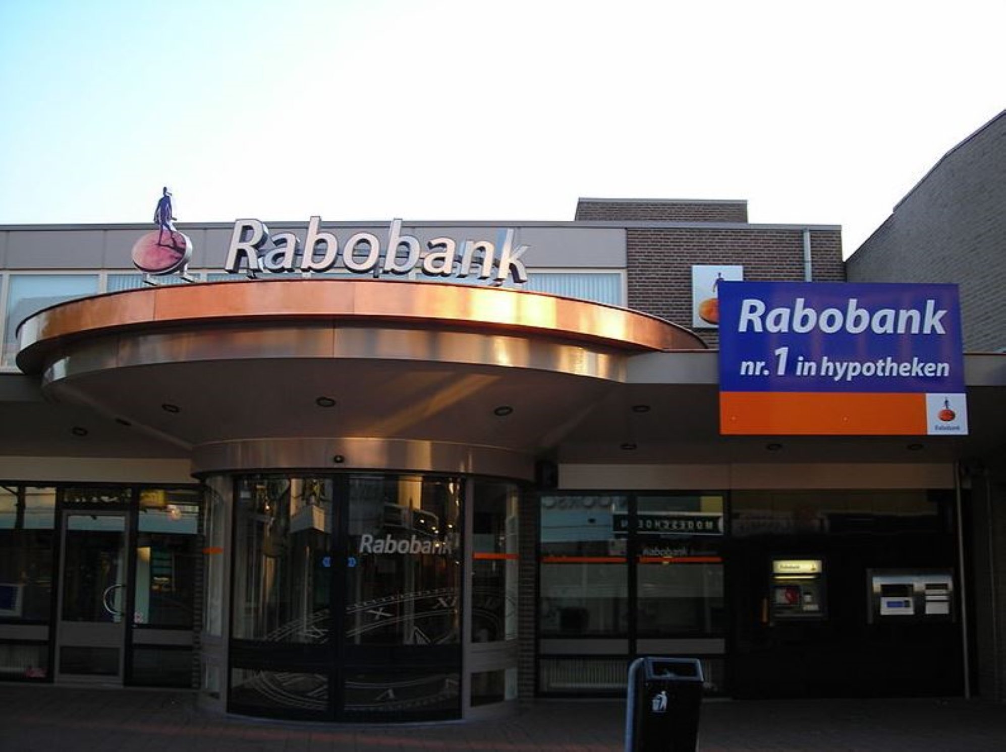 Toc d'alerta d'un banc holandès: veu una "possibilitat real" haver de repetir el 10-N