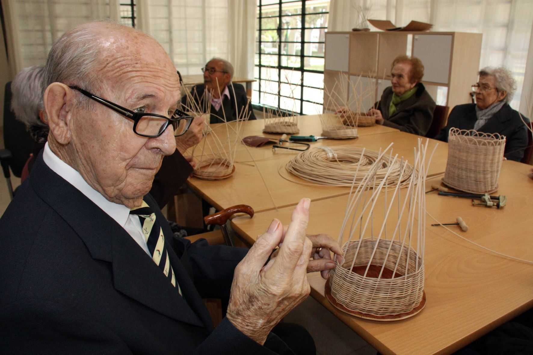 La pensió mitjana a Catalunya és de 948 euros al gener