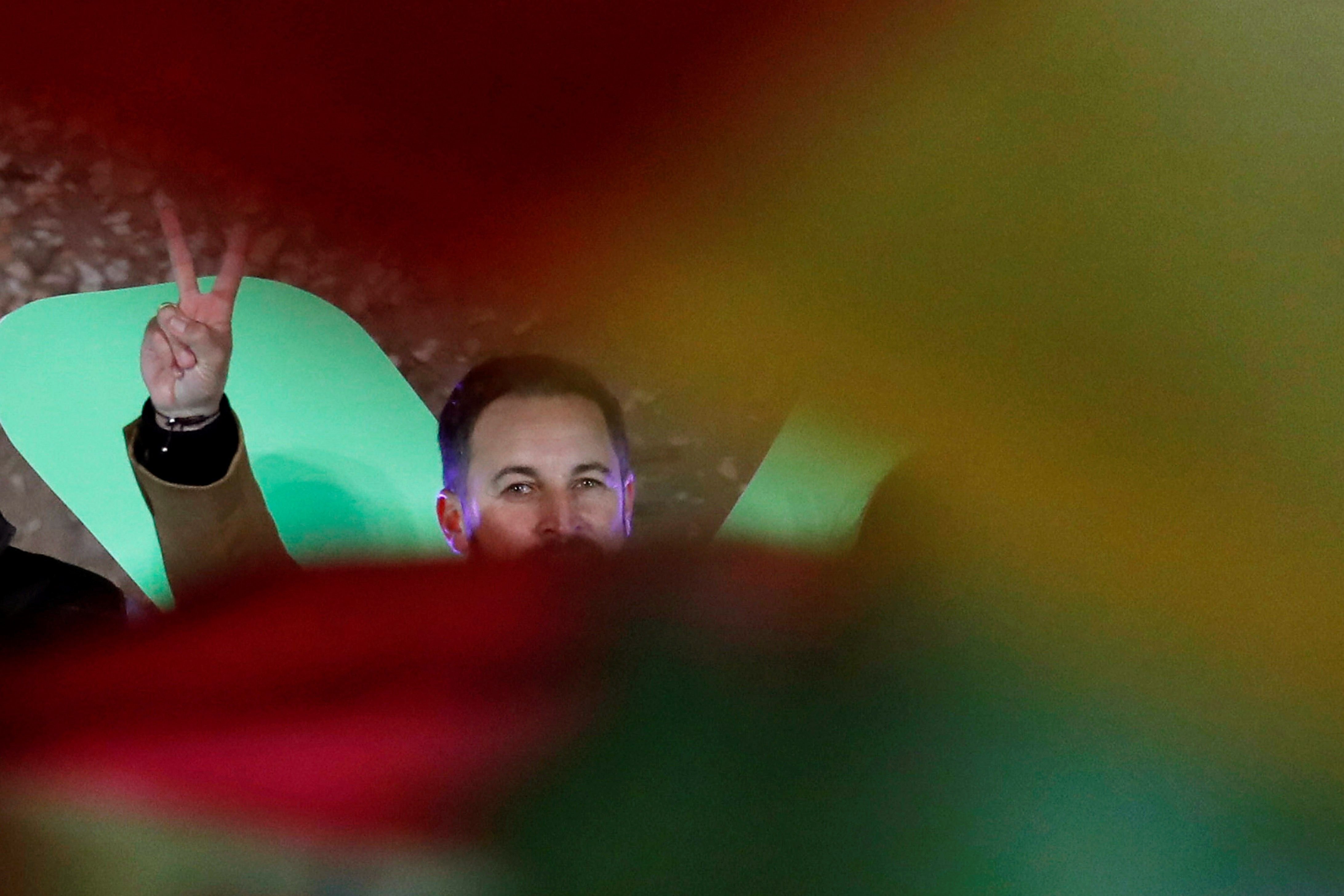 Abascal abarrota Colón reivindicándose como "la única opción valiente"