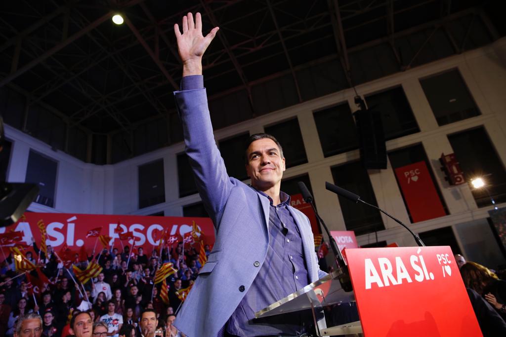 Creus que el PSOE acceptarà parlar del referèndum?