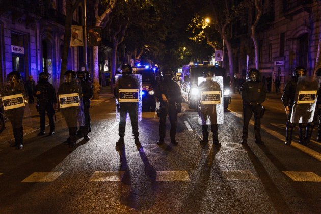 mossos manifestacio cdr jornada reflexio gran via - Sergi Alcazar