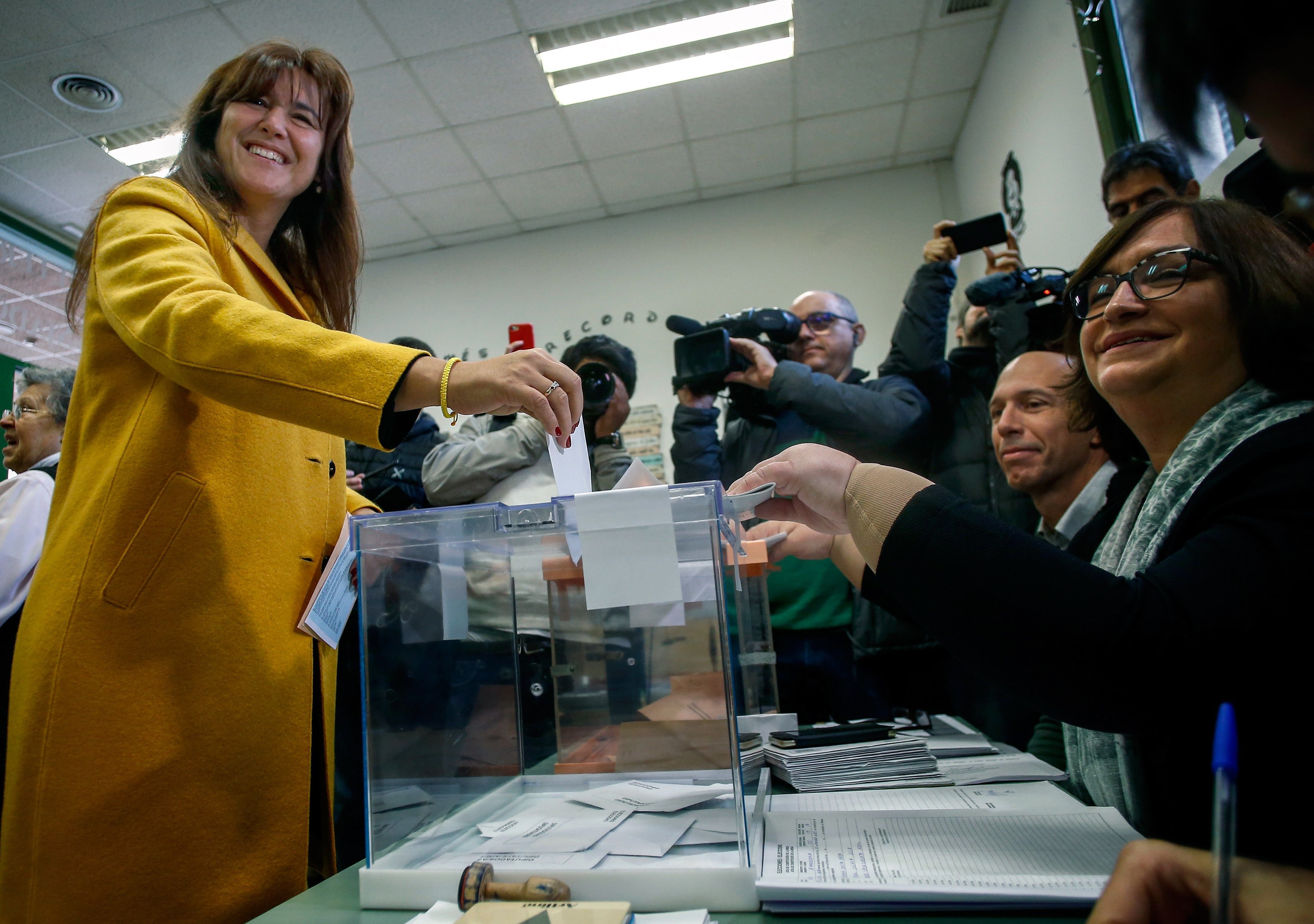 Laura Borràs votant eleccions 10N JxCat EFE