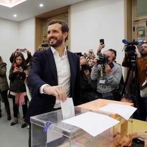 Pablo Casado votant eleccions 10N PP EFE Pablo Casado votant eleccions 10N PP EFE
