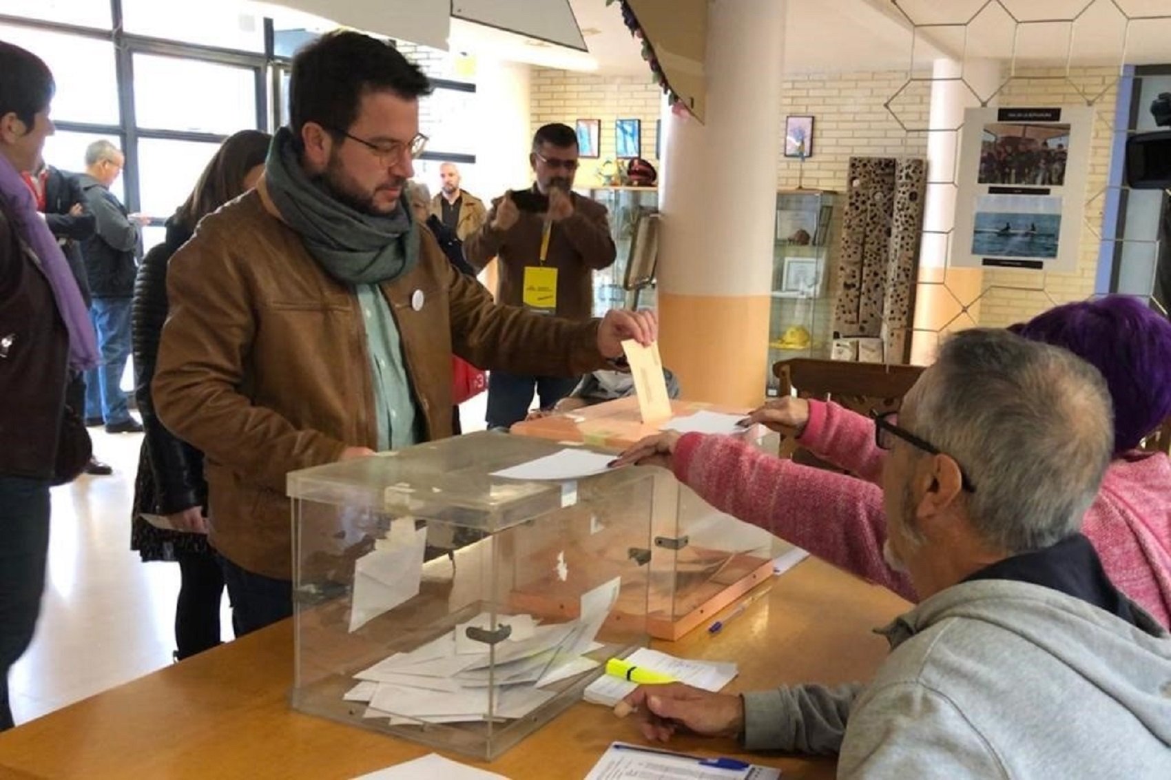 Aragonès: "Com més urnes, menys repressió"