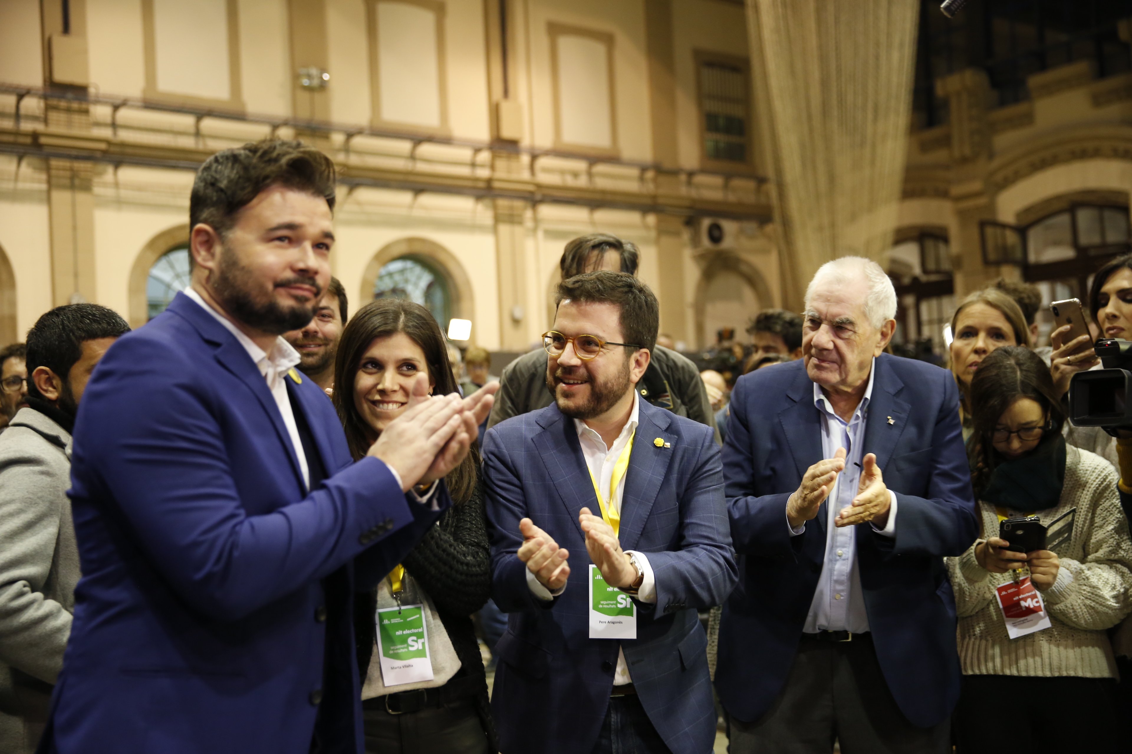 All three Catalan pro-independence parties reinforced by Spanish election results