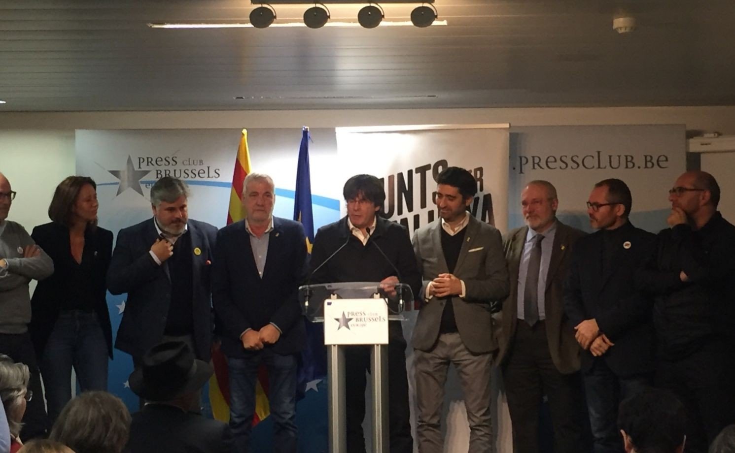 Puigdemont: "Pensen escoltar o continuar girant cap a la ultradreta i el totalitarisme?"