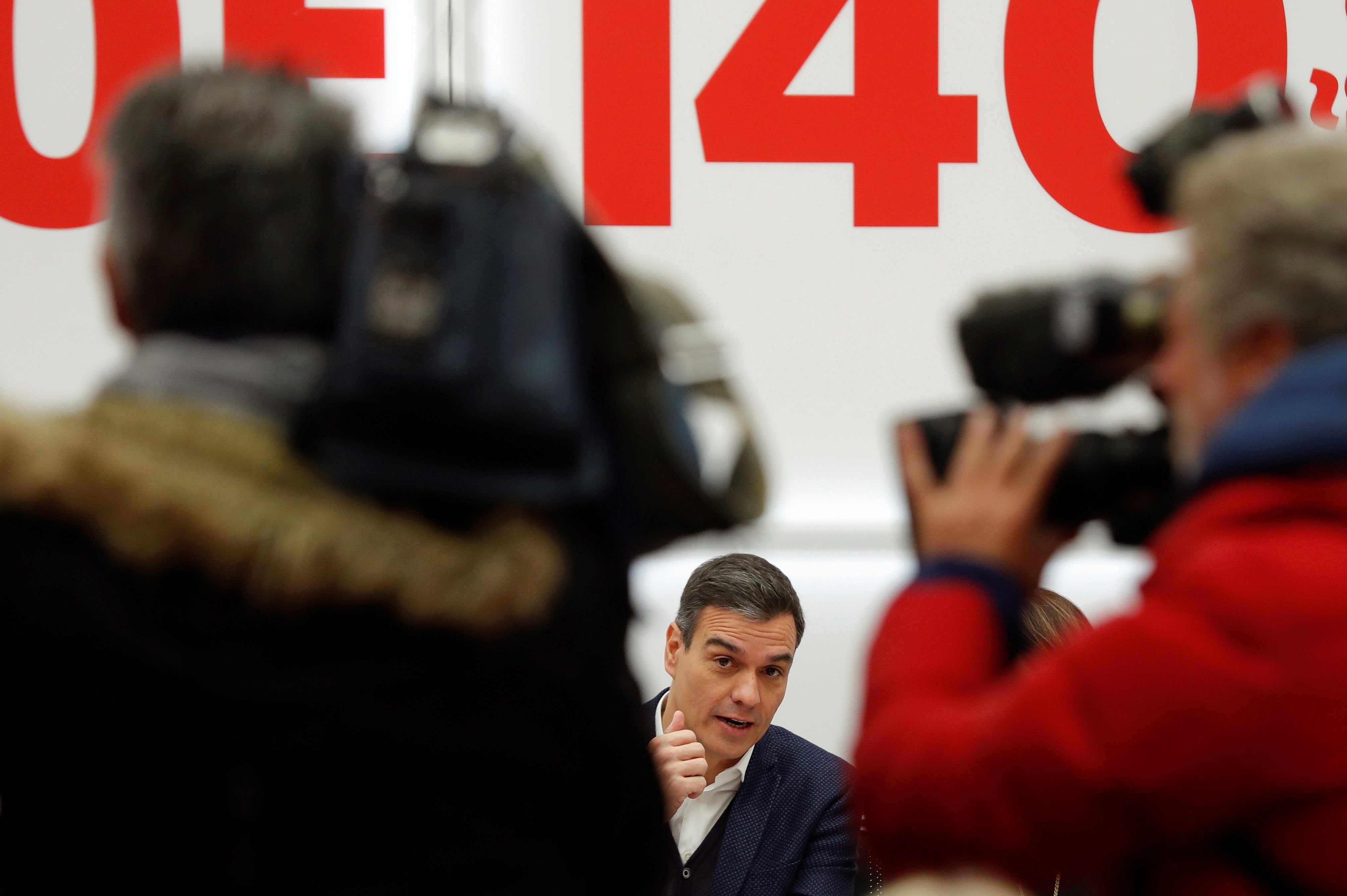 Duro artículo de 'The Independent' contra Pedro Sánchez, el de los "zigzags"