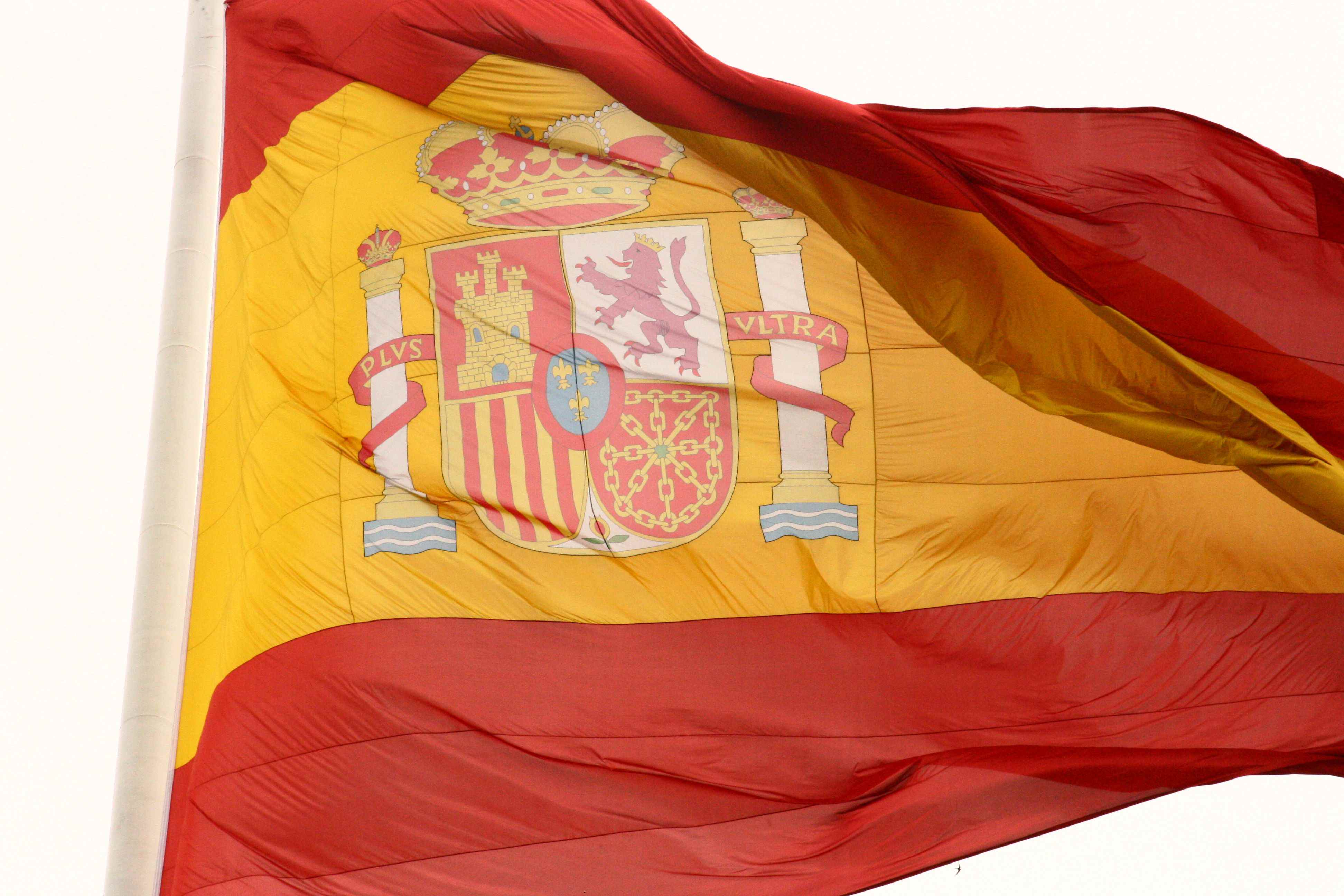 La furia de la prensa de Madrid llega tarde para salvar el español en EE.UU.