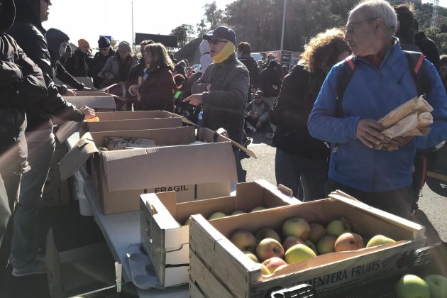 Tsunami corte|trozo Jonquera comida Mireia Comas