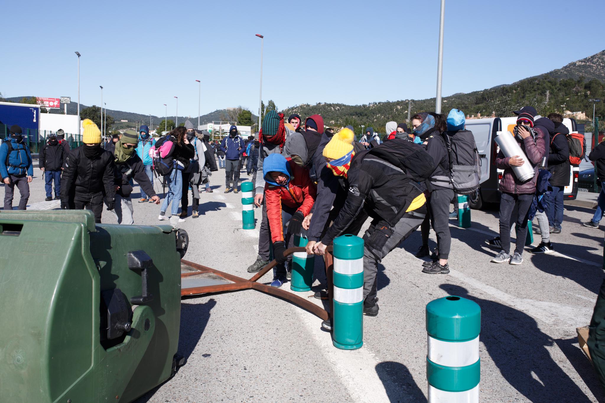 Tsunami talla l'AP-7 i l'N-II a la Jonquera