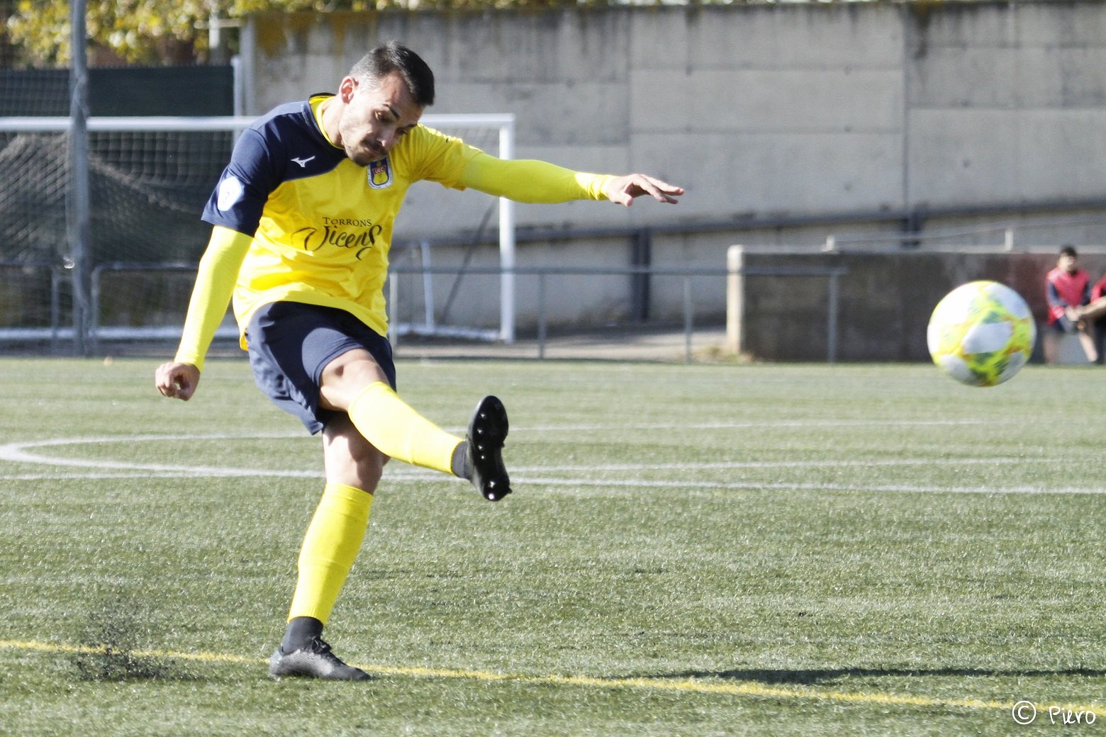 David Silva 'Peke' s’abona als golassos i marca el millor gol de la jornada