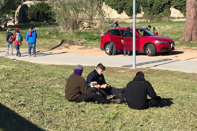 Jonquera Tsunami Democràtic pausa dinar   Gemma Liñán