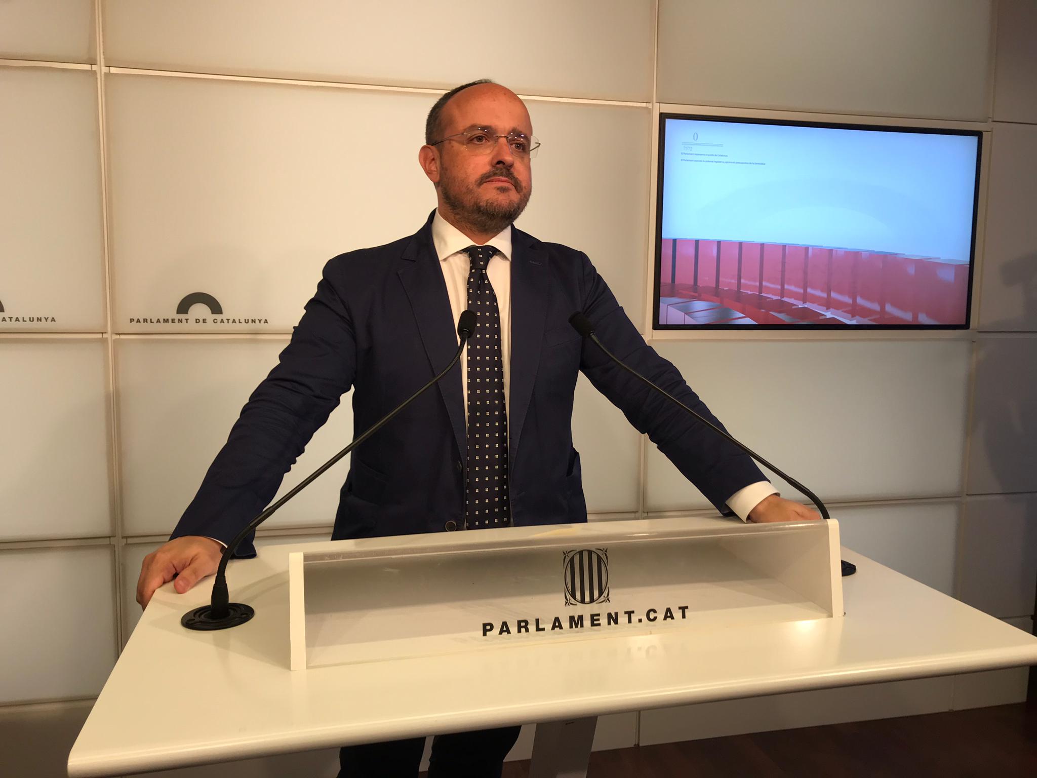 Alejandro Fernández provoca ERC i vol sumar part dels seus vots als unionistes