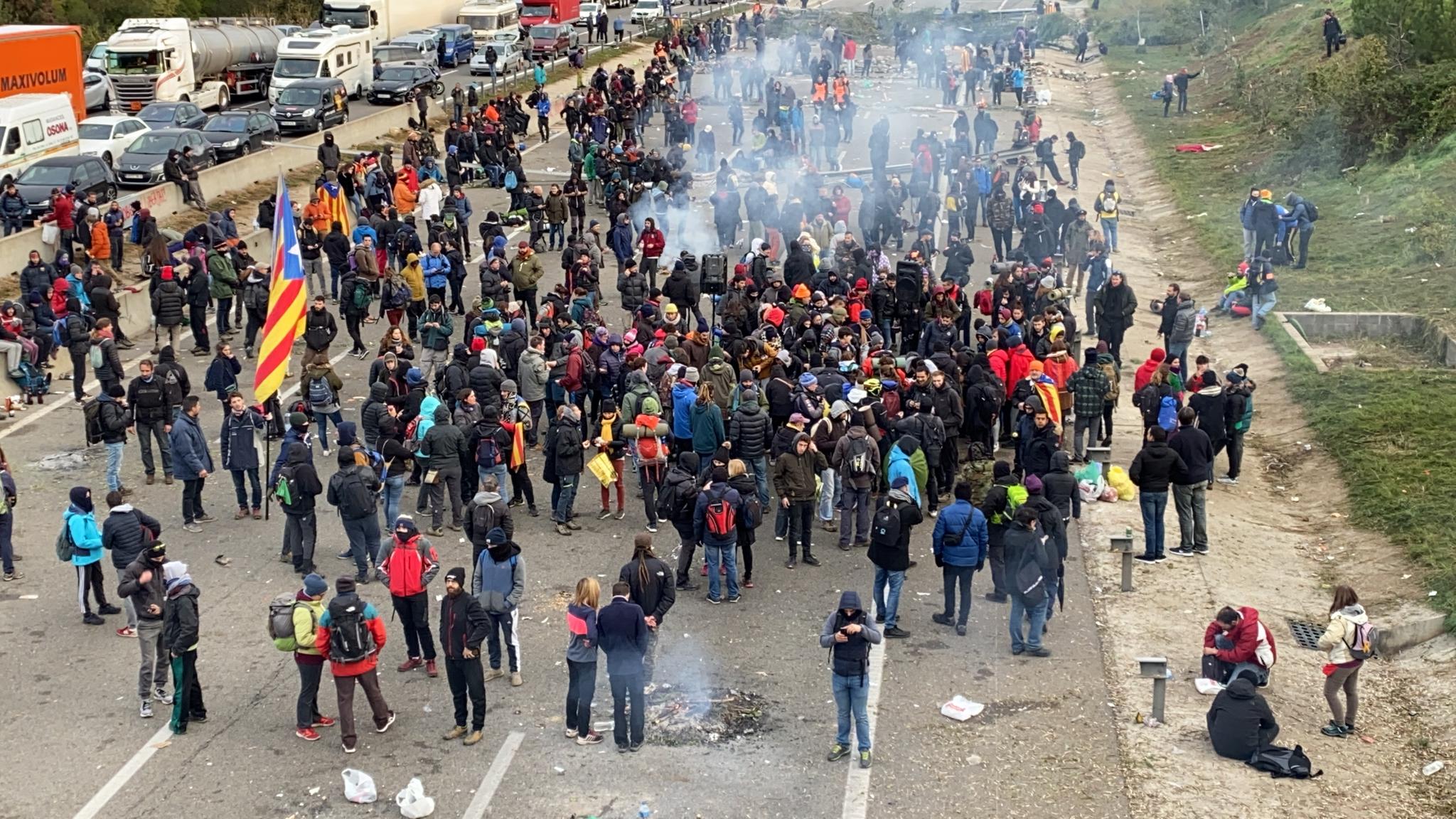 Tsunami Democràtic da por culminadas las tres jornadas de protesta